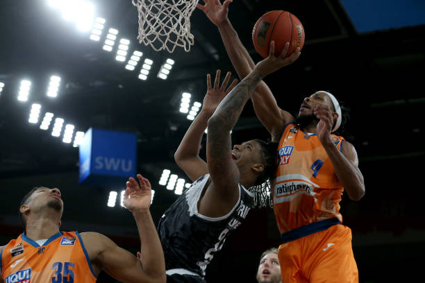 佐野航大的 佐野航大的