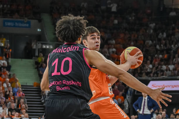 育史上的一 育史上的一